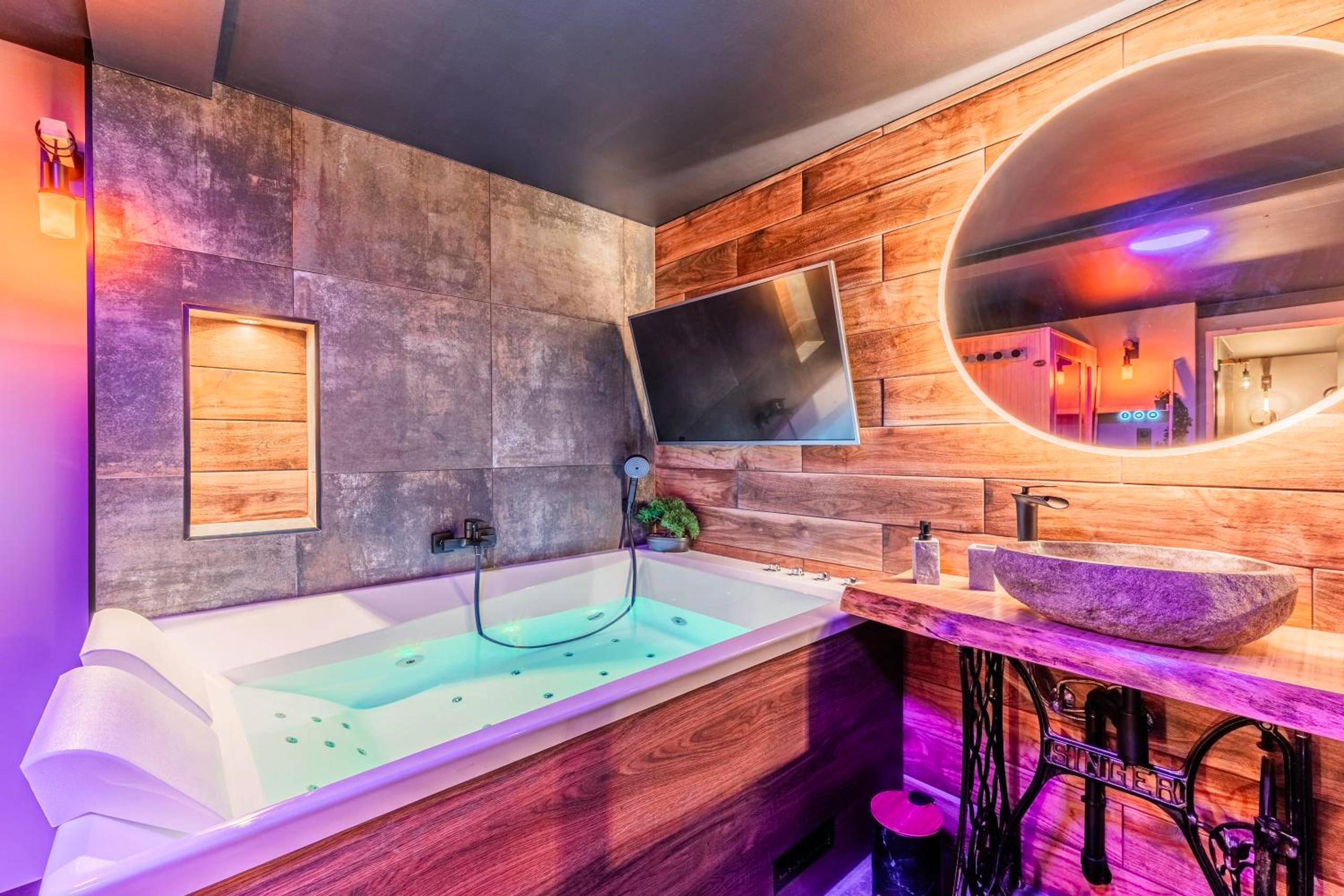 Photo du logement - Loft sous les colombages d'Alsace / Sauna / Jacuzzi / Netflix / Wifi