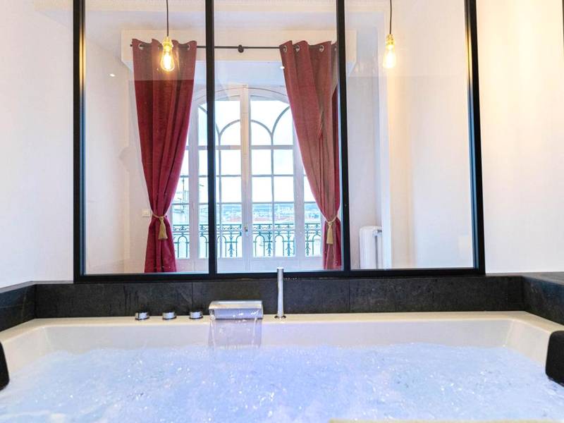 Photo du logement - Jacuzzi - Nice quartier des musiciens - Loft