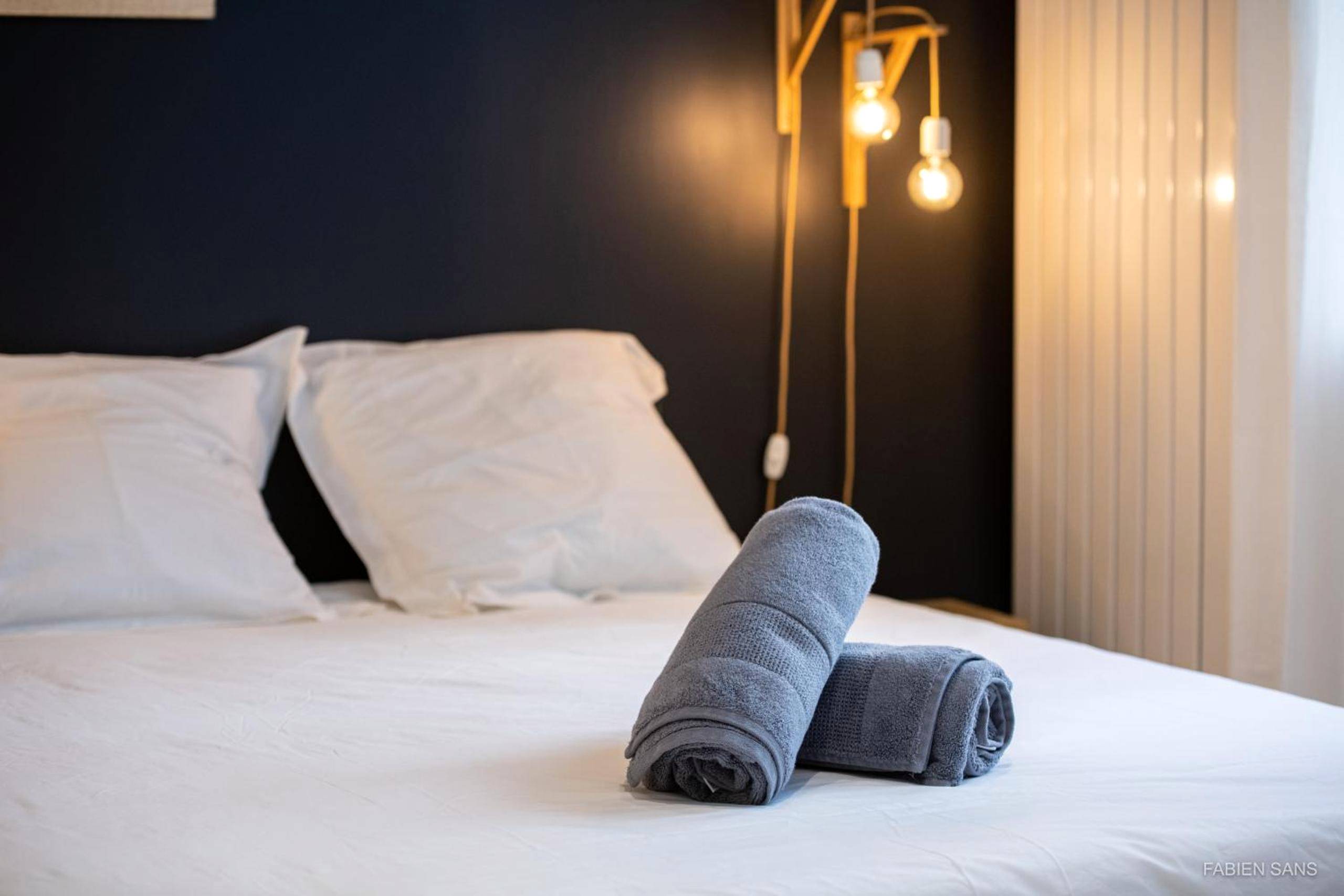 Photo du logement - LOFT Clim - Jacuzzi Centre Gare - Parking gratuit - Toulouse