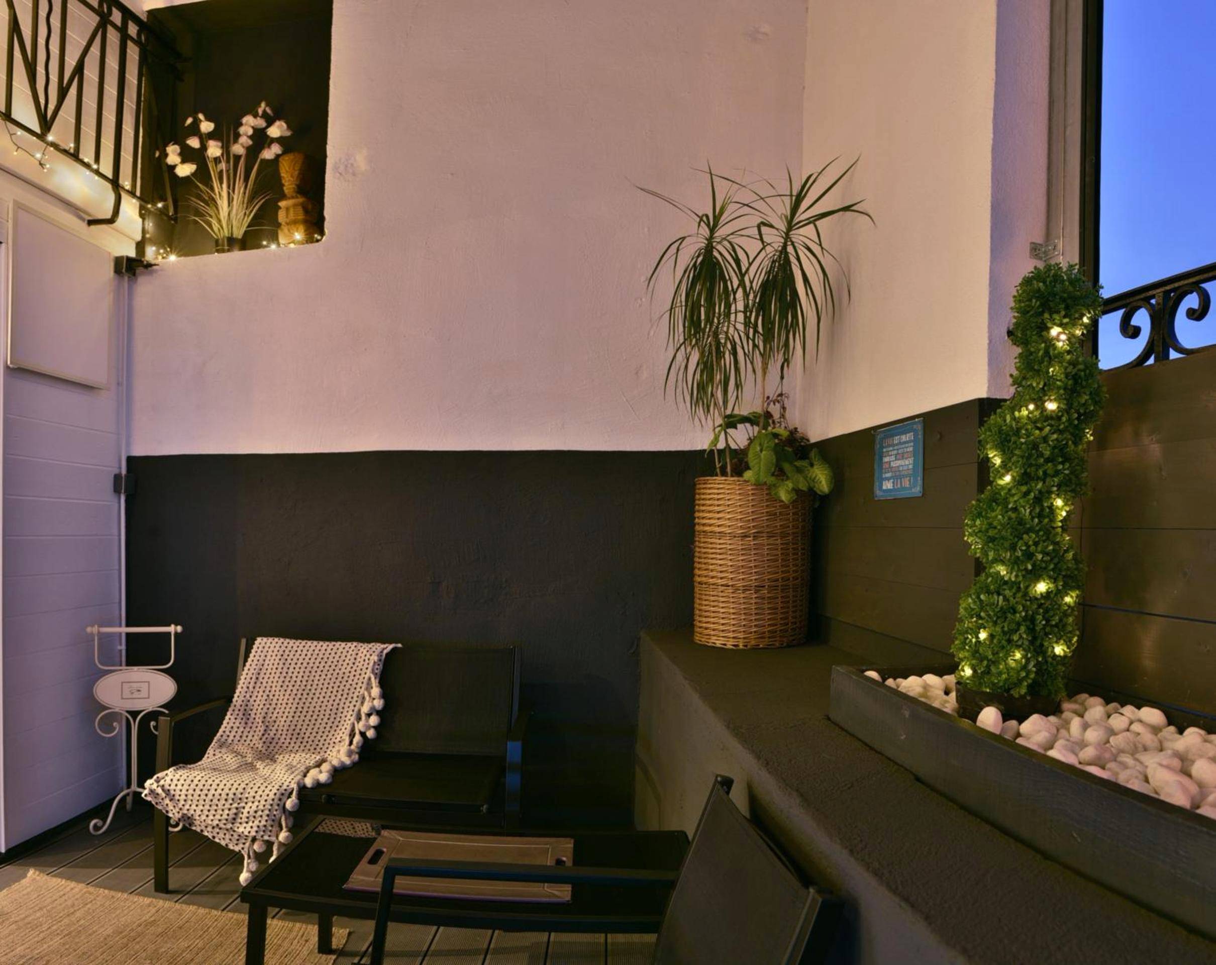 Photo du logement - Le LOFT, MoonLOVE, Jacuzzi et sauna privatifs sur terrasse, 120m2 - Jarville - la - Malgrange