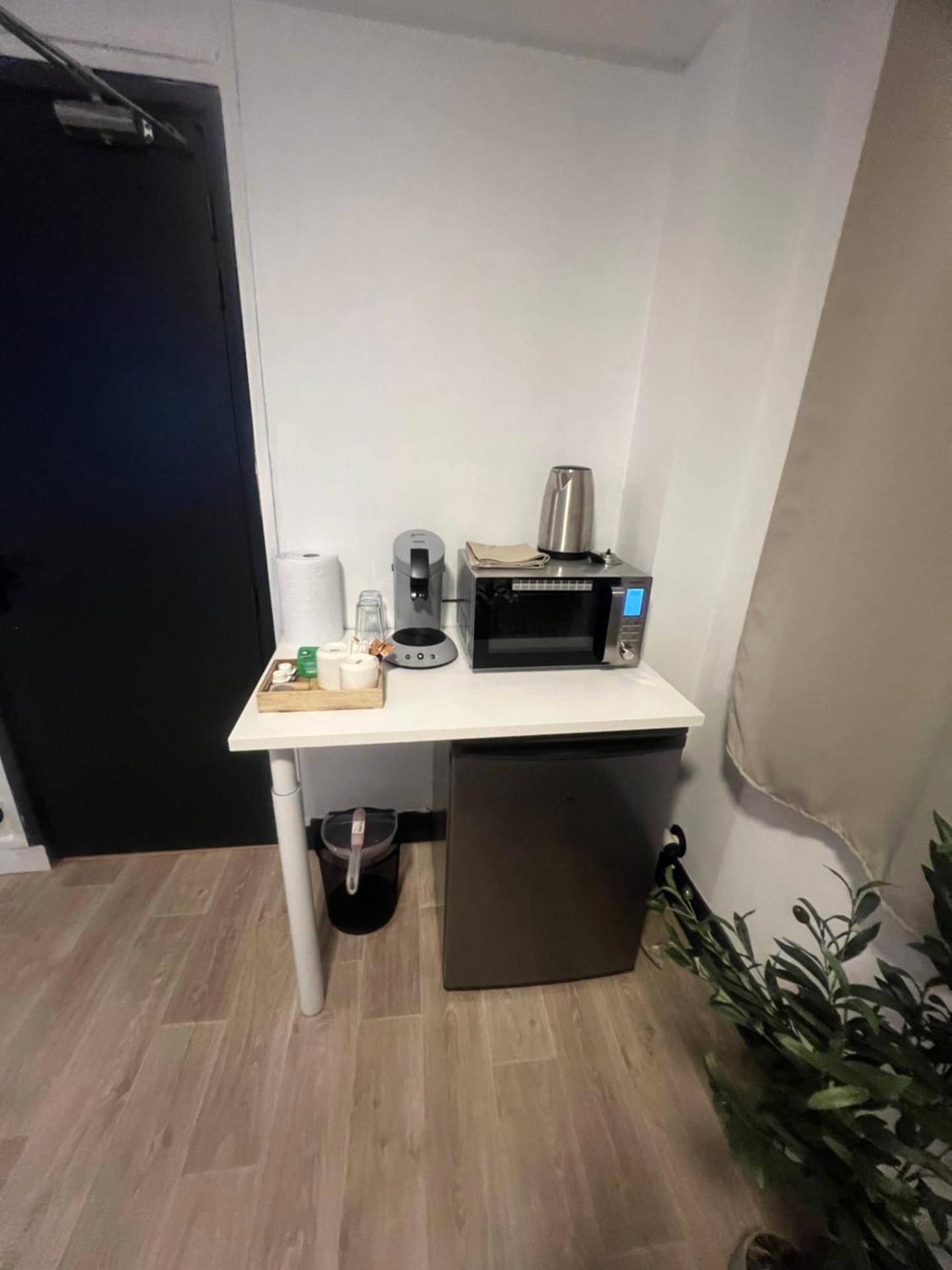 Photo du logement - Loft ravissant 45m2 Jacuzzi RVB NIGHT 2 ÉTABLISSEMENT FERMÉ DÉFINITIVEMENT