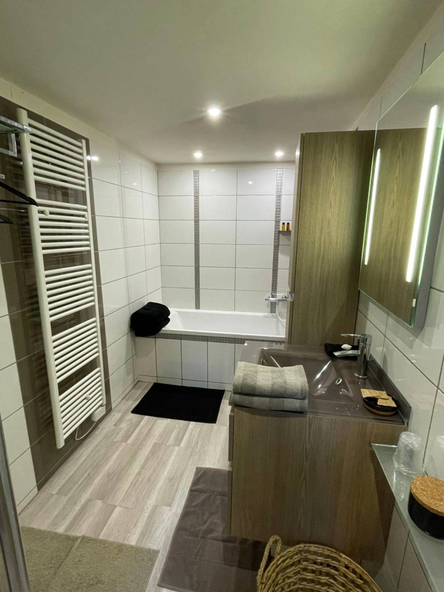 Photo du logement - LOVE Suites & SPA "Le Loft" avec Jacuzzi privatif