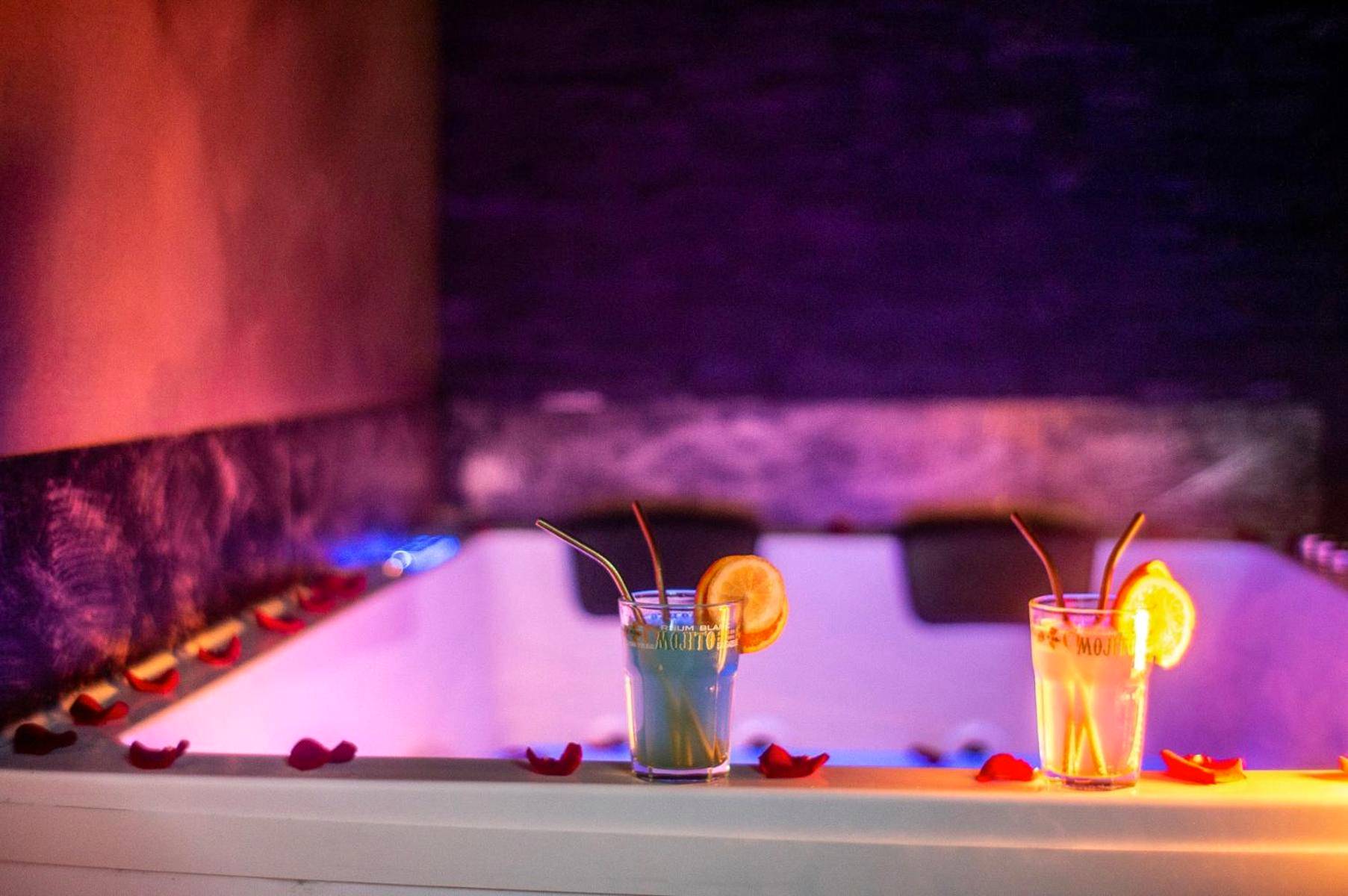 Photo du logement - LOVE Suites & SPA "Le Loft" avec Jacuzzi privatif