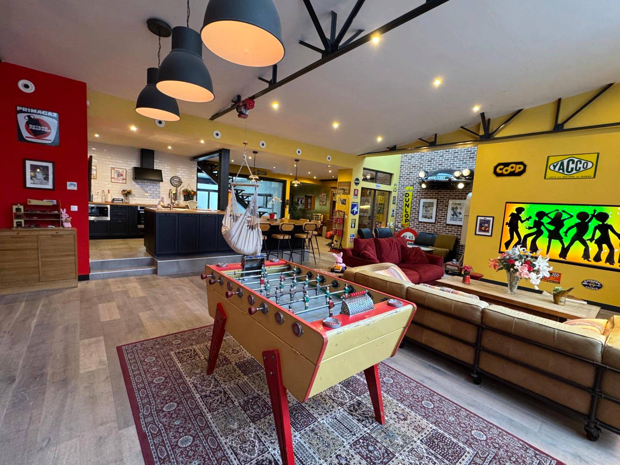 Photo du logement - Loft Spa Reims - fr 250m2 privatifs, piscine intérieure chauffée, spa et parking