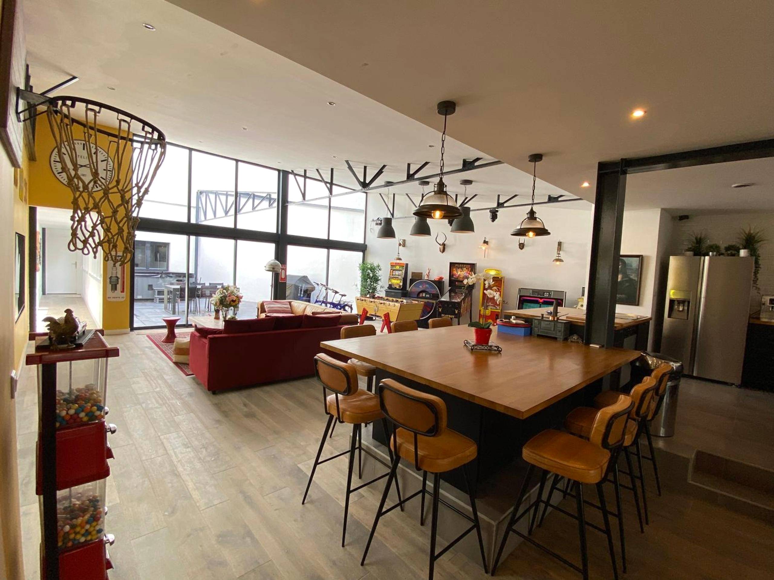 Photo du logement - Loft Spa Reims - fr 250m2 privatifs, piscine intérieure chauffée, spa et parking