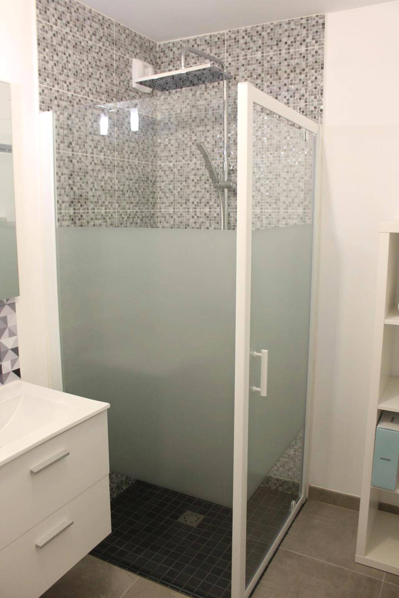 Photo du logement - Le logis du bien - être, balnéo & sauna dans chambre