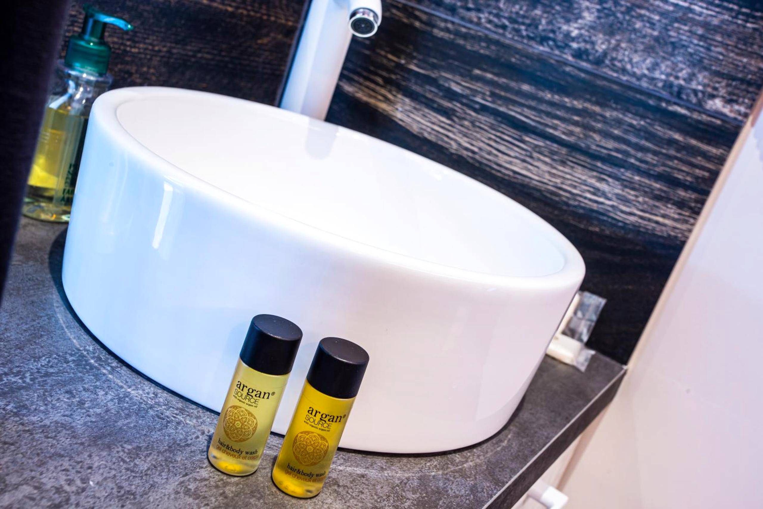 Photo du logement - LOVE ROOM - SPECIAL AMOUREUX - HYPER CENTRE - Lorient