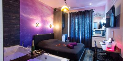 Vue du logement - LOVE ROOM - SPECIAL AMOUREUX - HYPER CENTRE - Lorient