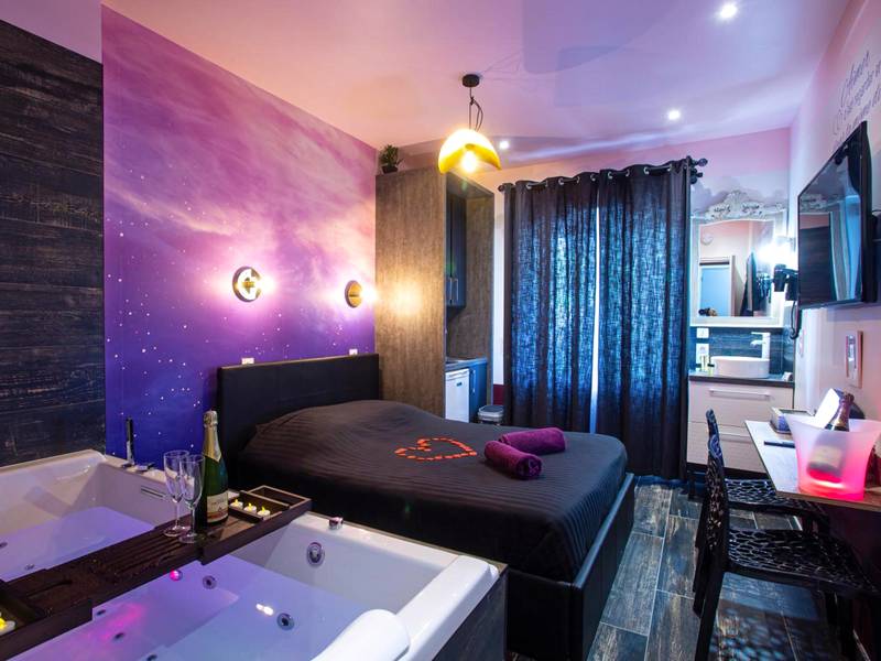 Vue du logement - LOVE ROOM - SPECIAL AMOUREUX - HYPER CENTRE - Lorient