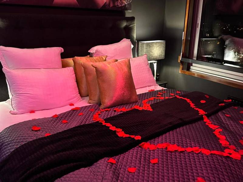 Photo du logement - Love Horizons - Suite vue panoramique - Spa privatif - Rennes Centre