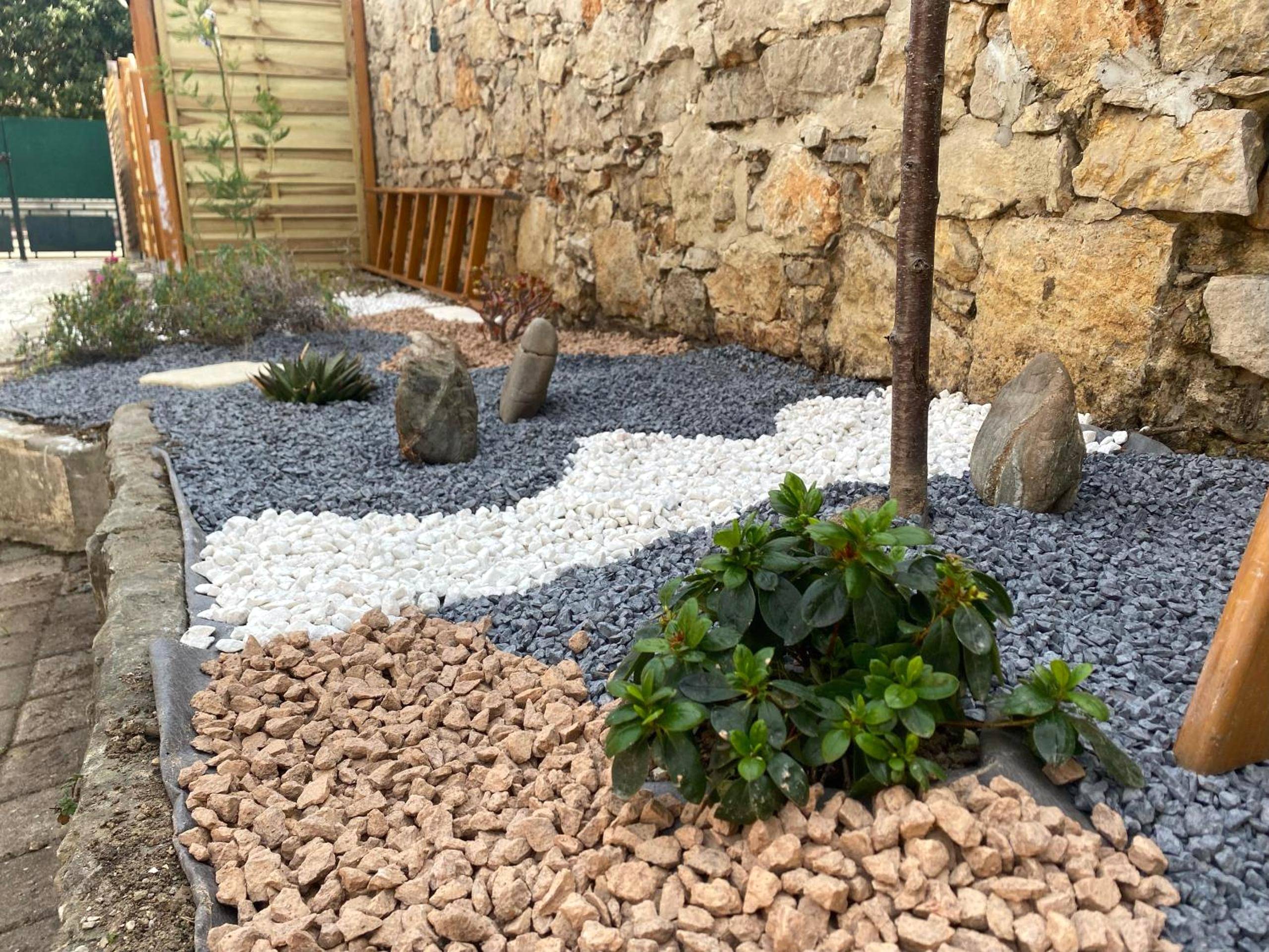 Photo du logement - la love interdite chez loveroomToulon, parking et wifi gratuits - Toulon