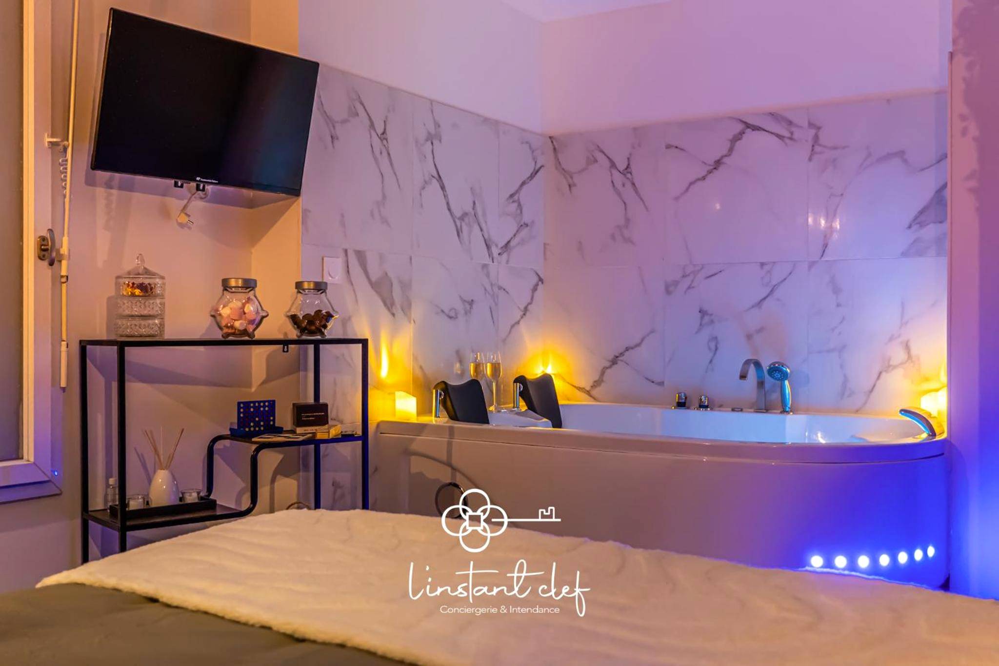 Photo du logement - Love au Mans - Sauna et Jacuzzi inclus - Le Mans