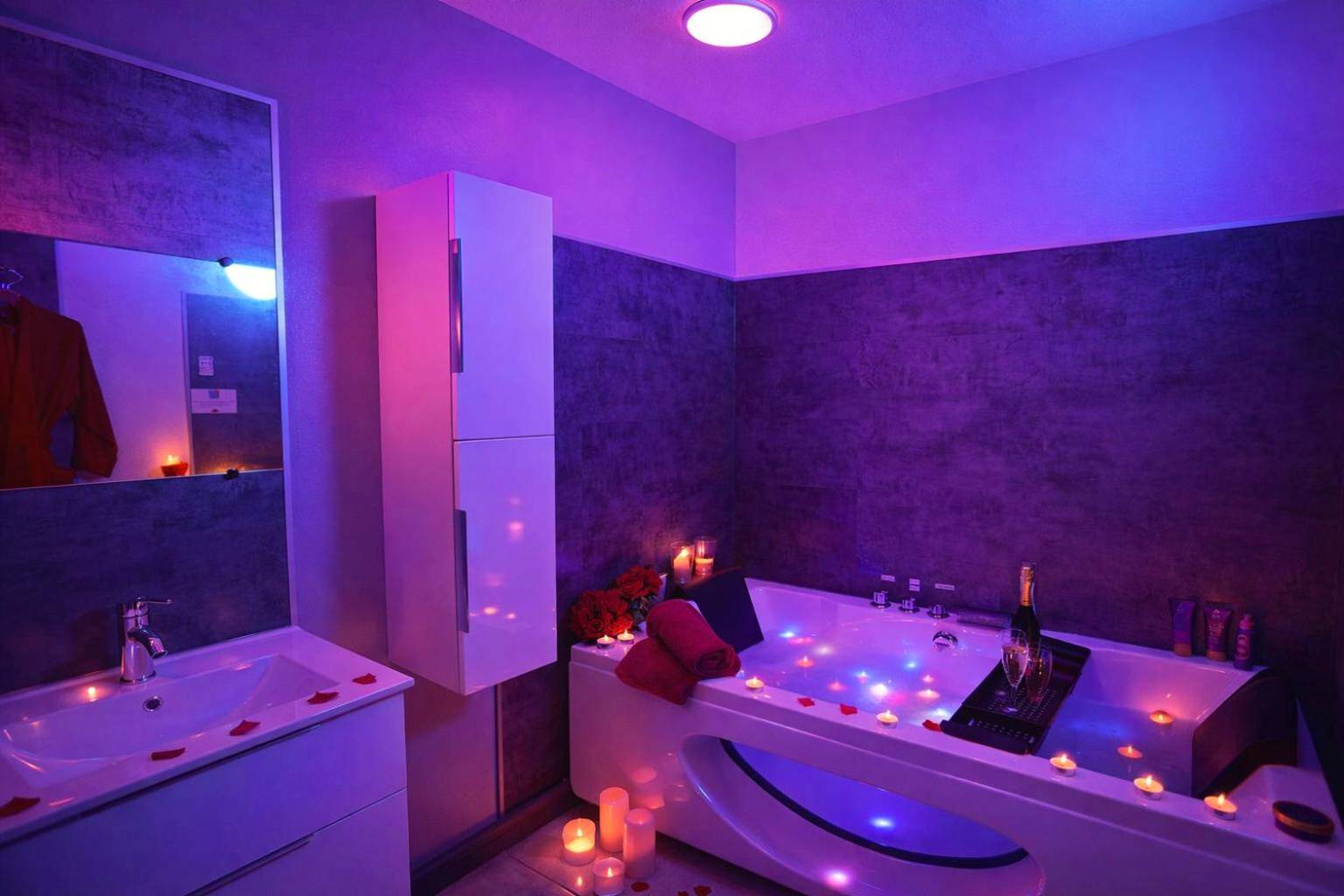 Autre vue interieure - Love Room à deux pas de l'Océan avec Hammam, Sauna et Bain à 2 Surprise garantie - Biscarrosse