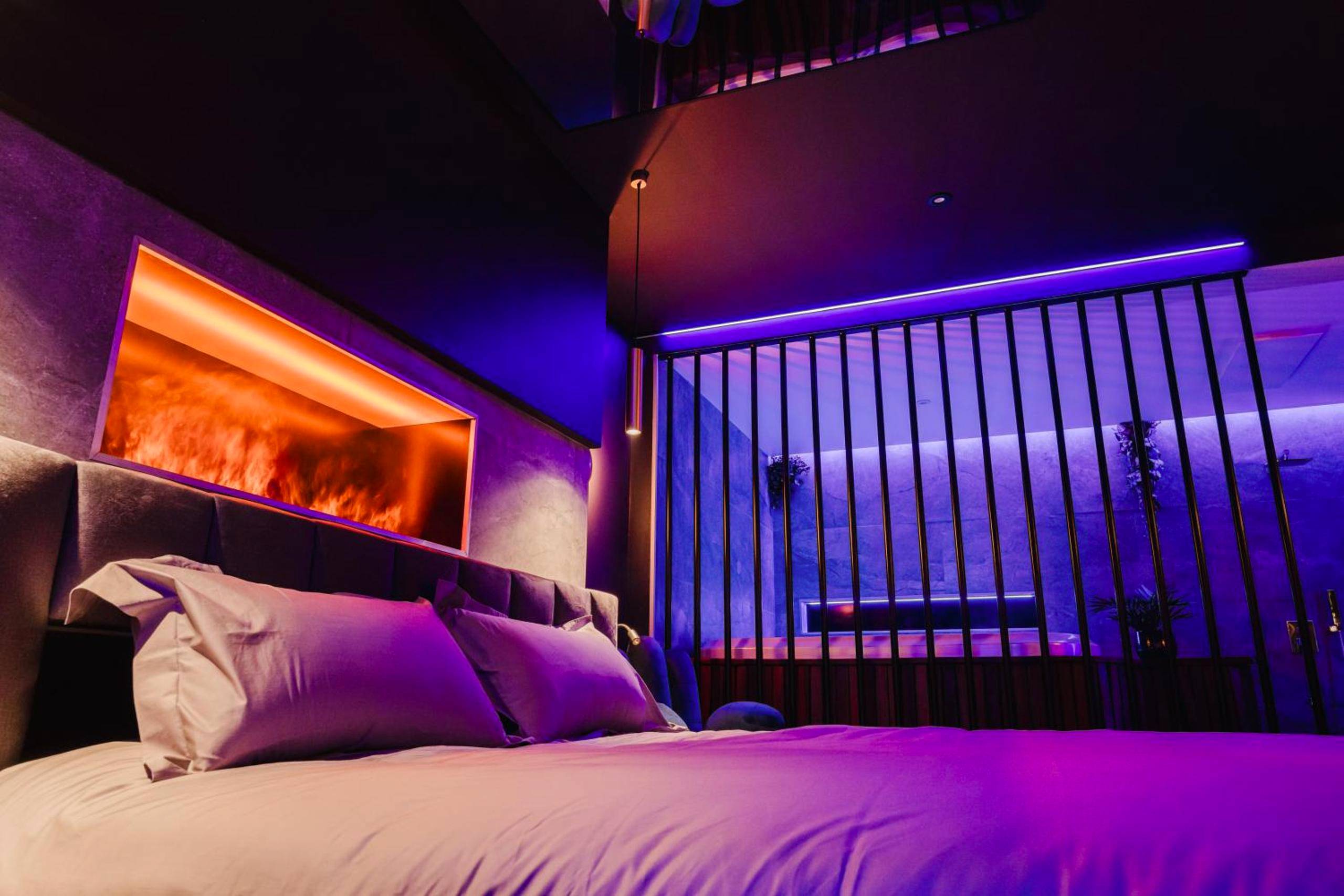 Detail du logement - Love Room Les Private Places - Lit King Size et Jacuzzi Privé