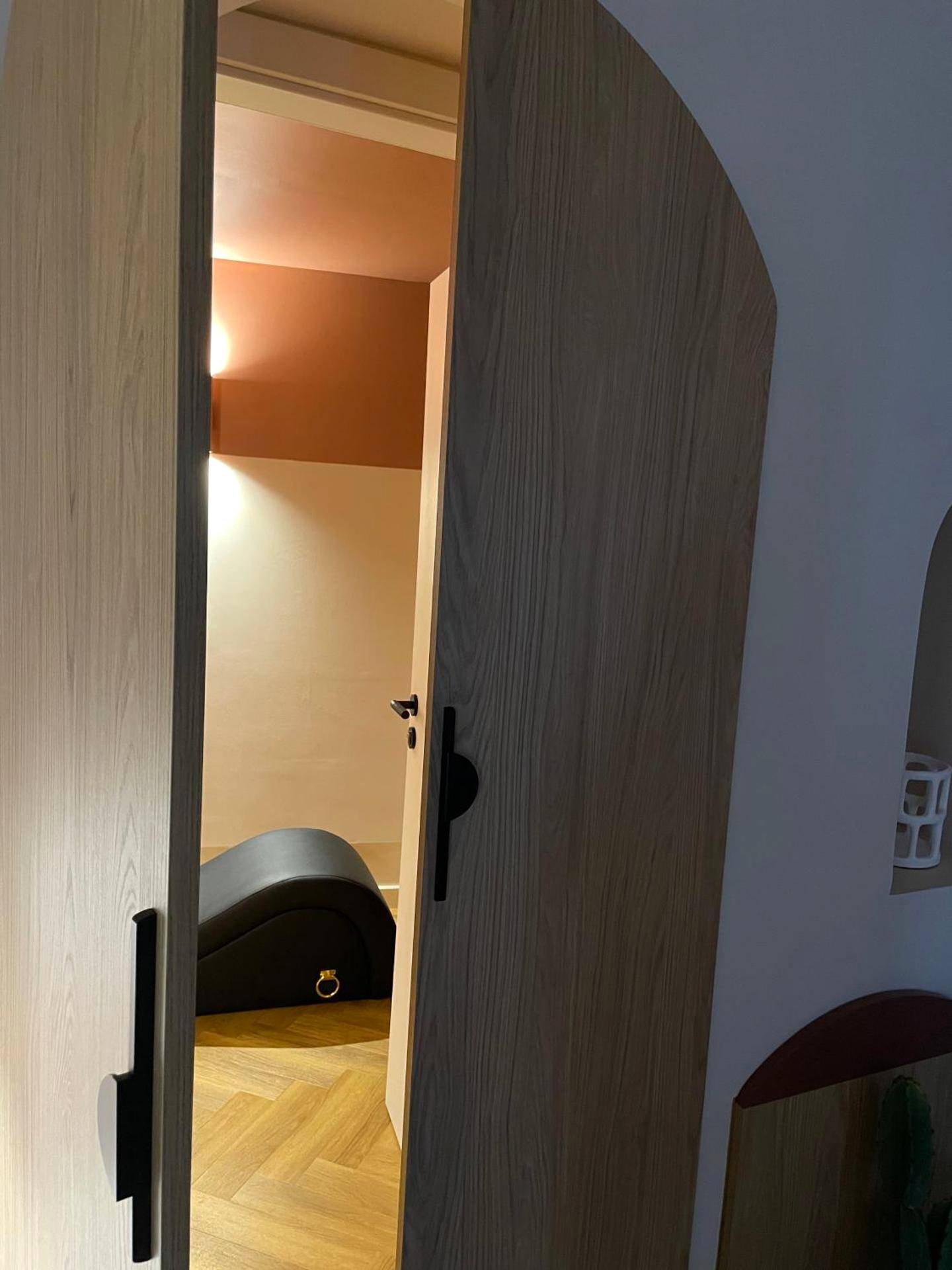 Photo du logement - Love Room Strasbourg, Sauna, Spa, Suite Ibiza, Évasion Romantique et Sensuelle