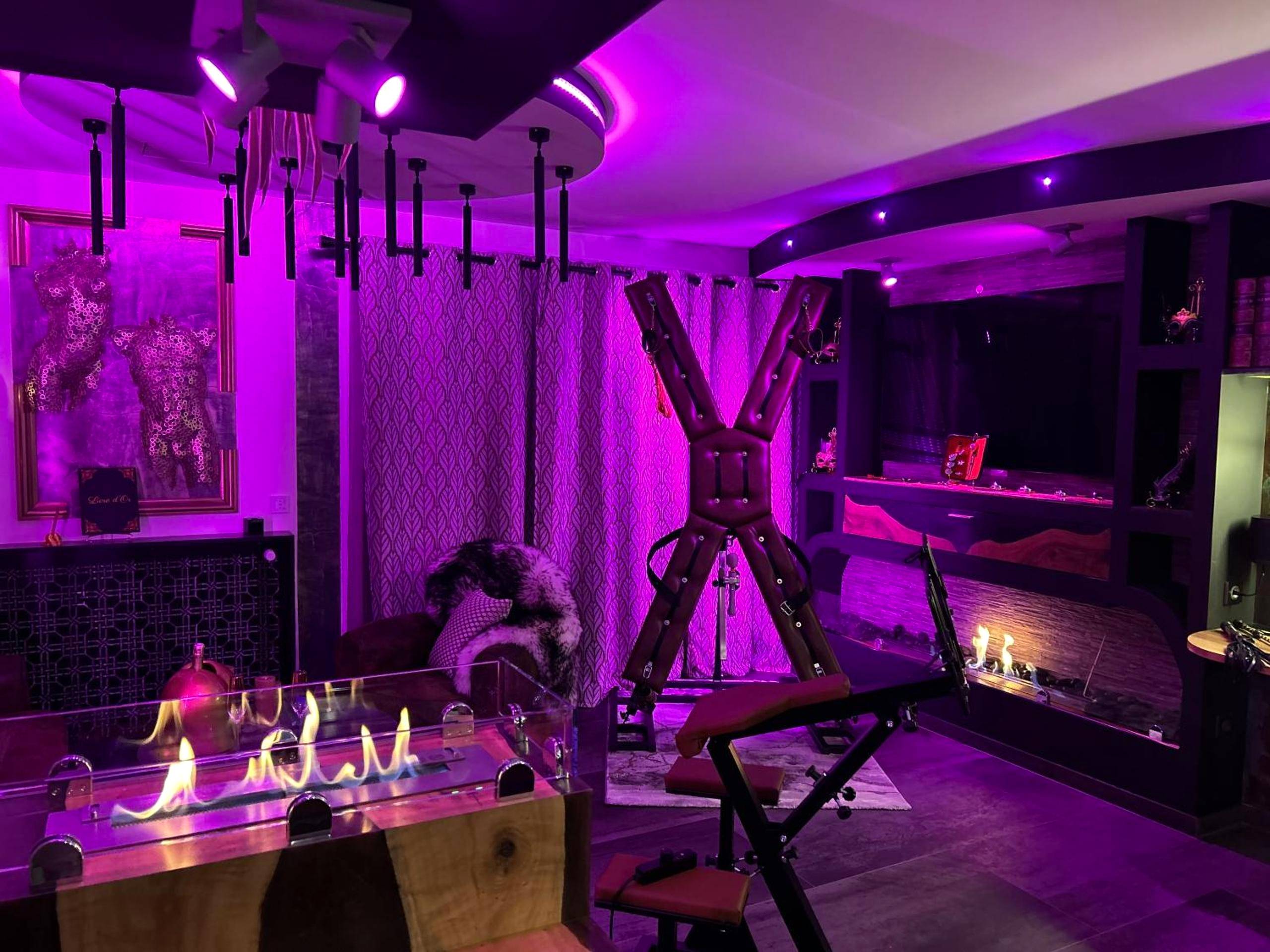 Vue principale - Love Room Ferney - Voltaire - Love & Sex Room: haut de gamme: avec SPA privatif