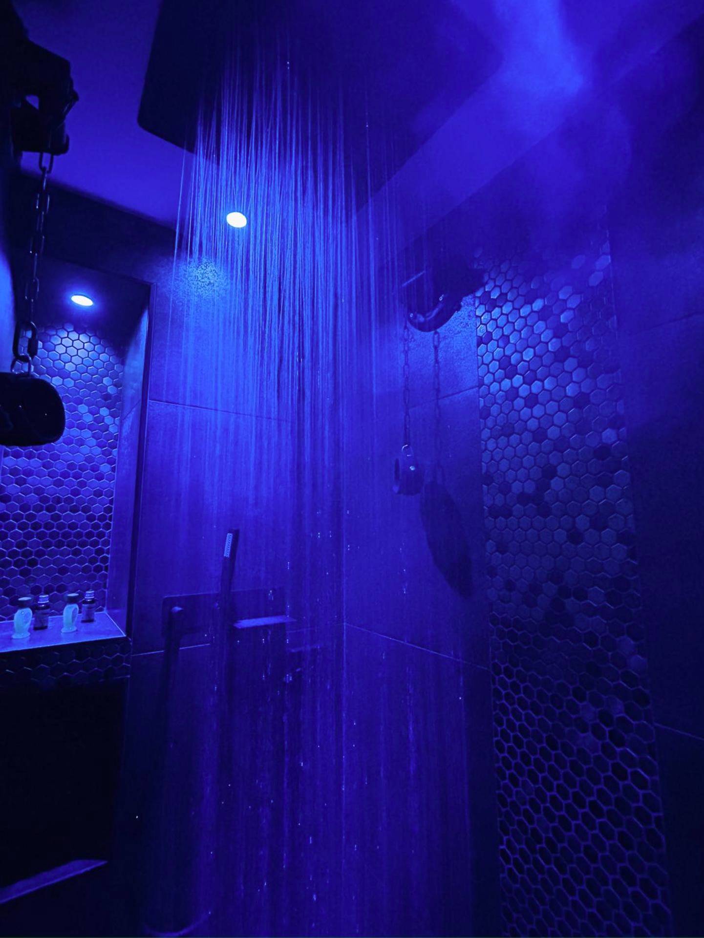 Photo du logement - Love & Sex Room: haut de gamme: avec SPA privatif