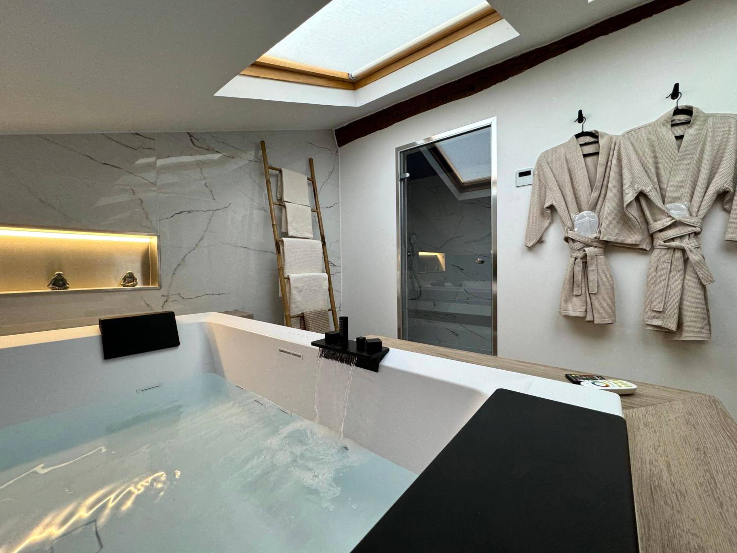 Photo du logement - Love & Spa Fréjus