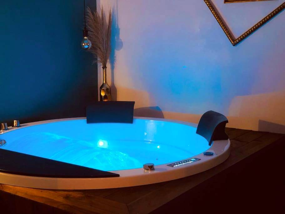 Vue principale - Love Room Dijon - Loveappart21 l'expérience Bien Être