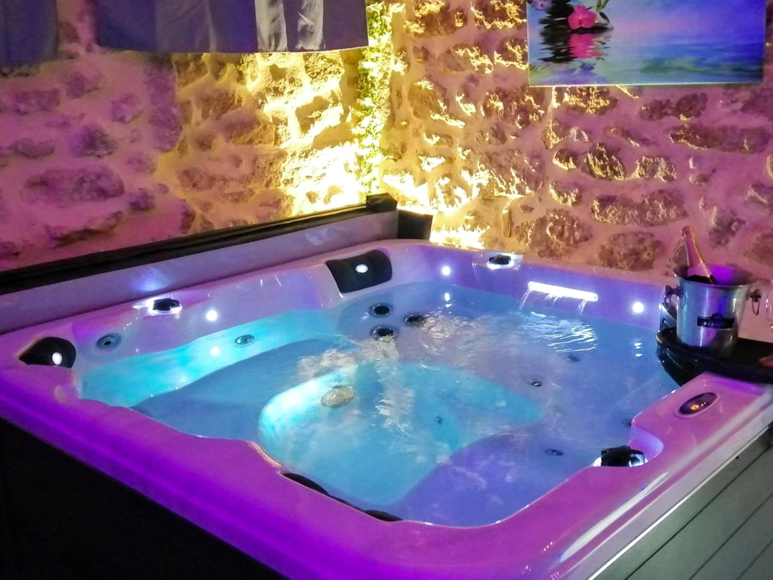 Photo du logement - Gîte Love Dreams Jacuzzi privatif