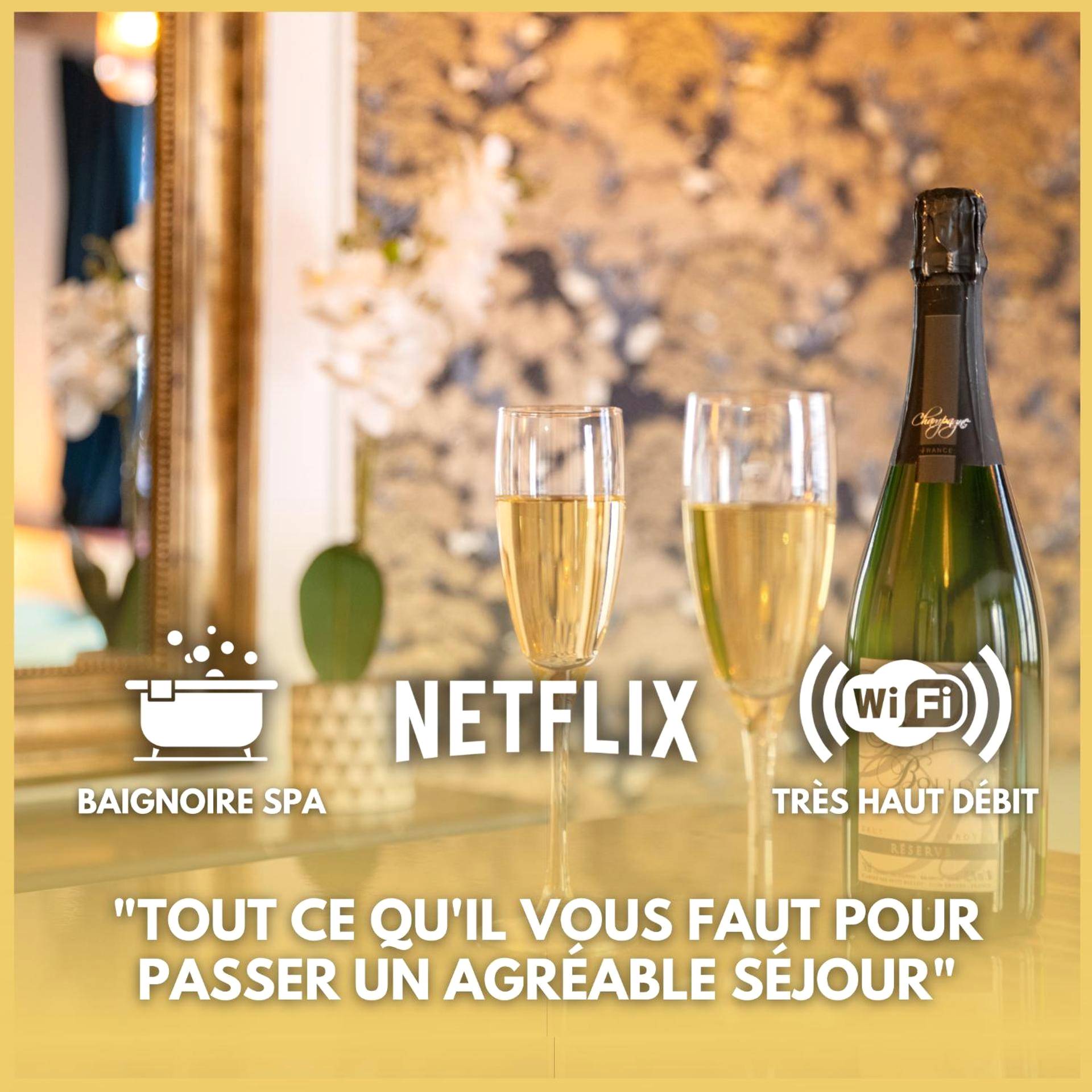 Bouteille de champagne et deux flûtes - Le Lovely cosy jacuzzi centre - ville wifi