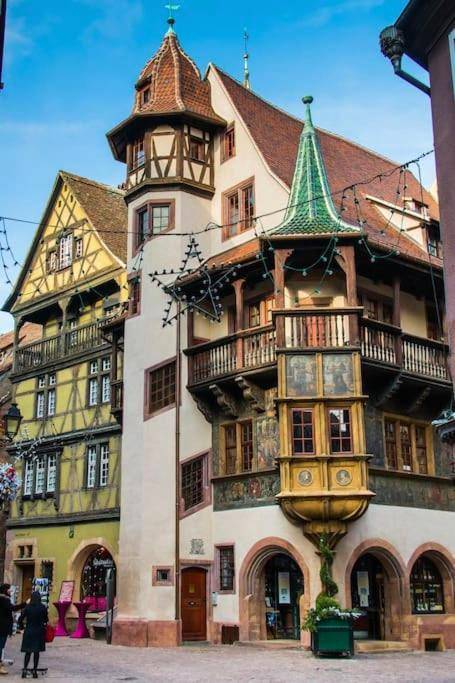 Maison à colombages sculptée en centre - ville - LE LOVELYHOME au Centre ville avec SPA JACUZZI et SAUNA proche gare et...