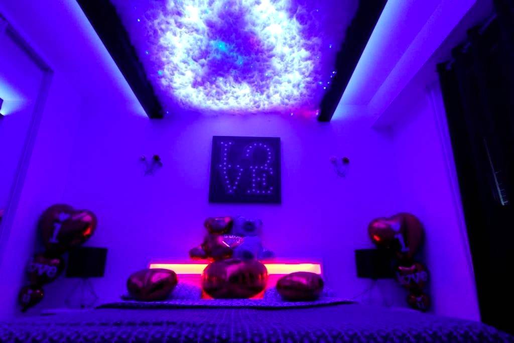 Photo du logement - LE LOVELYHOME au Centre ville avec SPA JACUZZI et SAUNA proche gare et parking gratuit