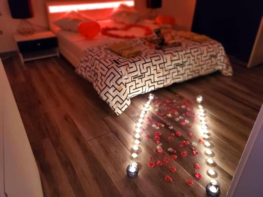 Photo du logement - LE LOVELYHOME au Centre ville avec SPA JACUZZI et SAUNA proche gare et parking gratuit