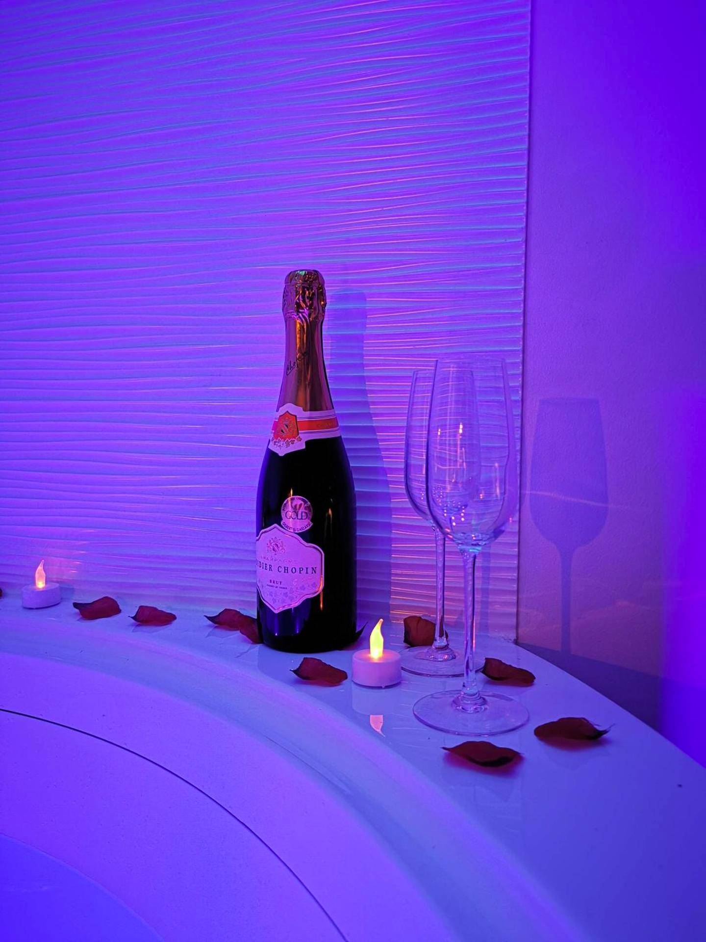 Photo du logement - LoveSparadise - Suite Le Secret - Beautheil