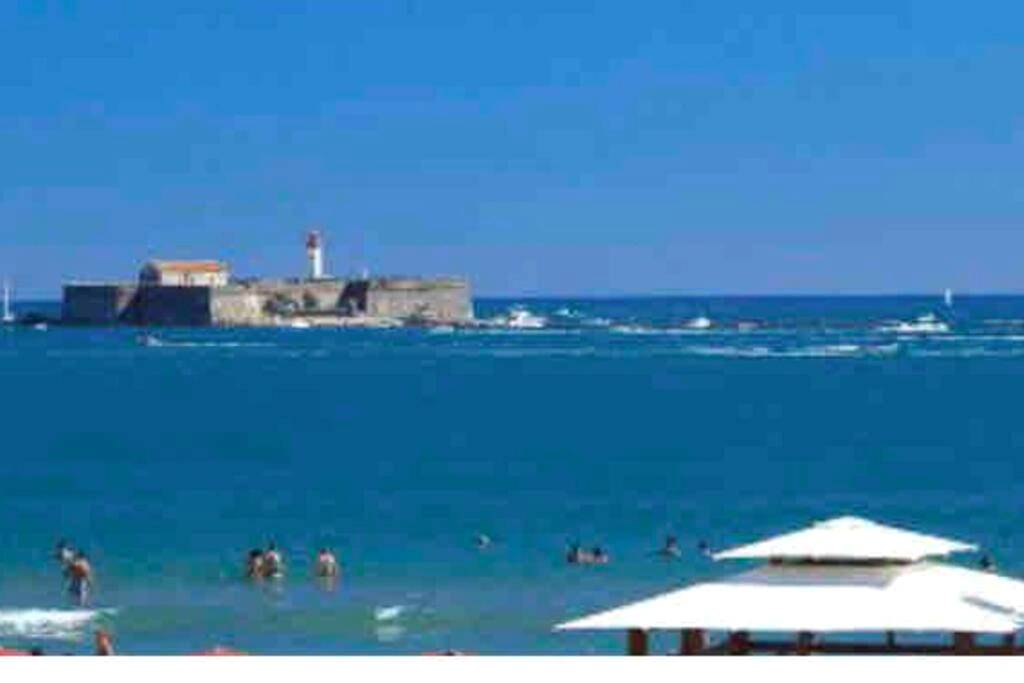 Photo du logement - Lovicéa Balnéo Suite, 200m plage