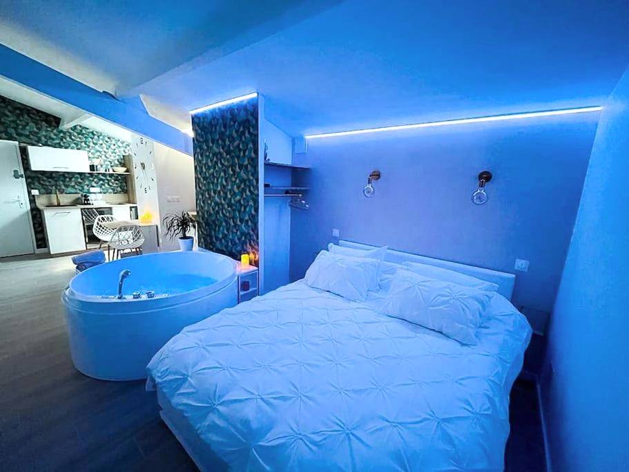 Photo du logement - Lovicéa Balnéo Suite, 200m plage