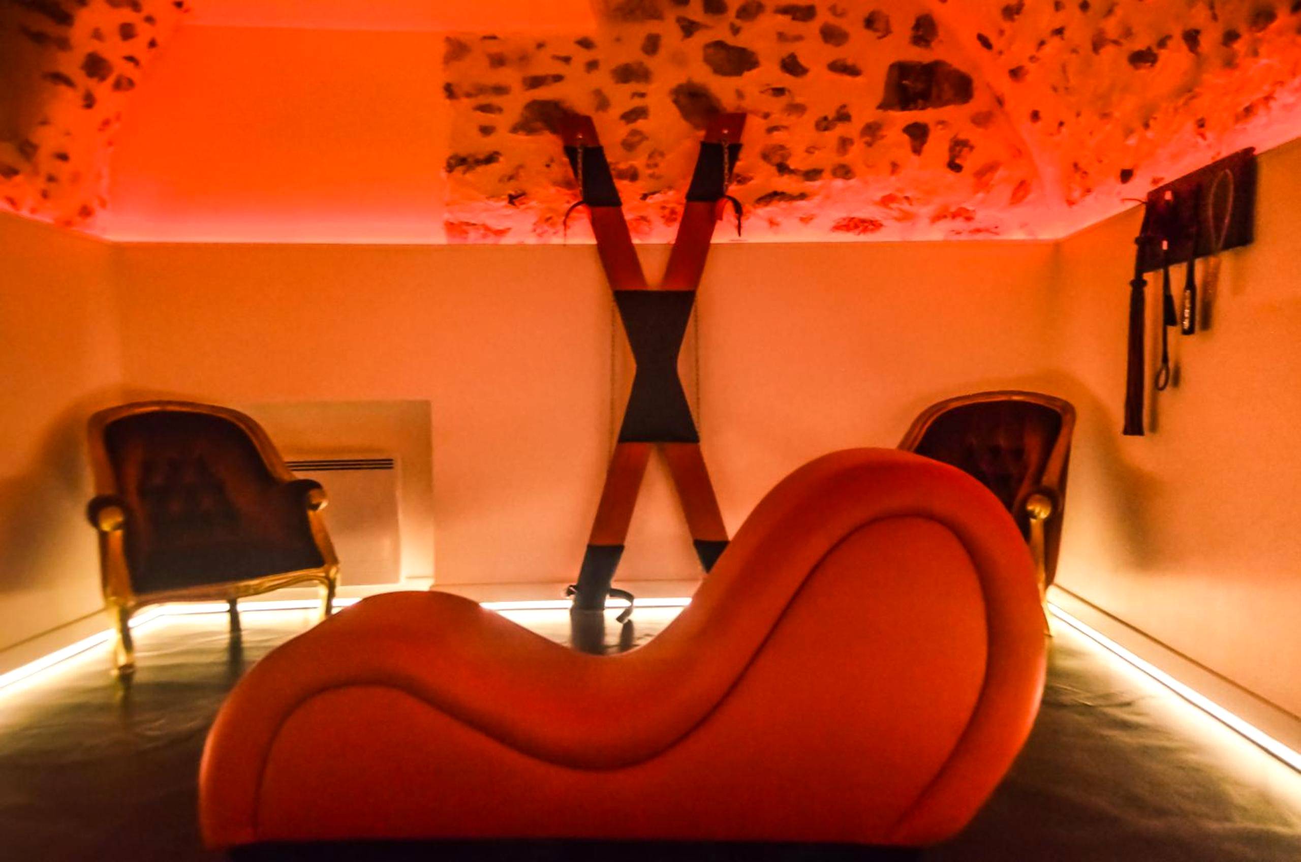 Photo du logement - NOUVEAU - LUXURE - Secret Suite - JACUZZI - Melun