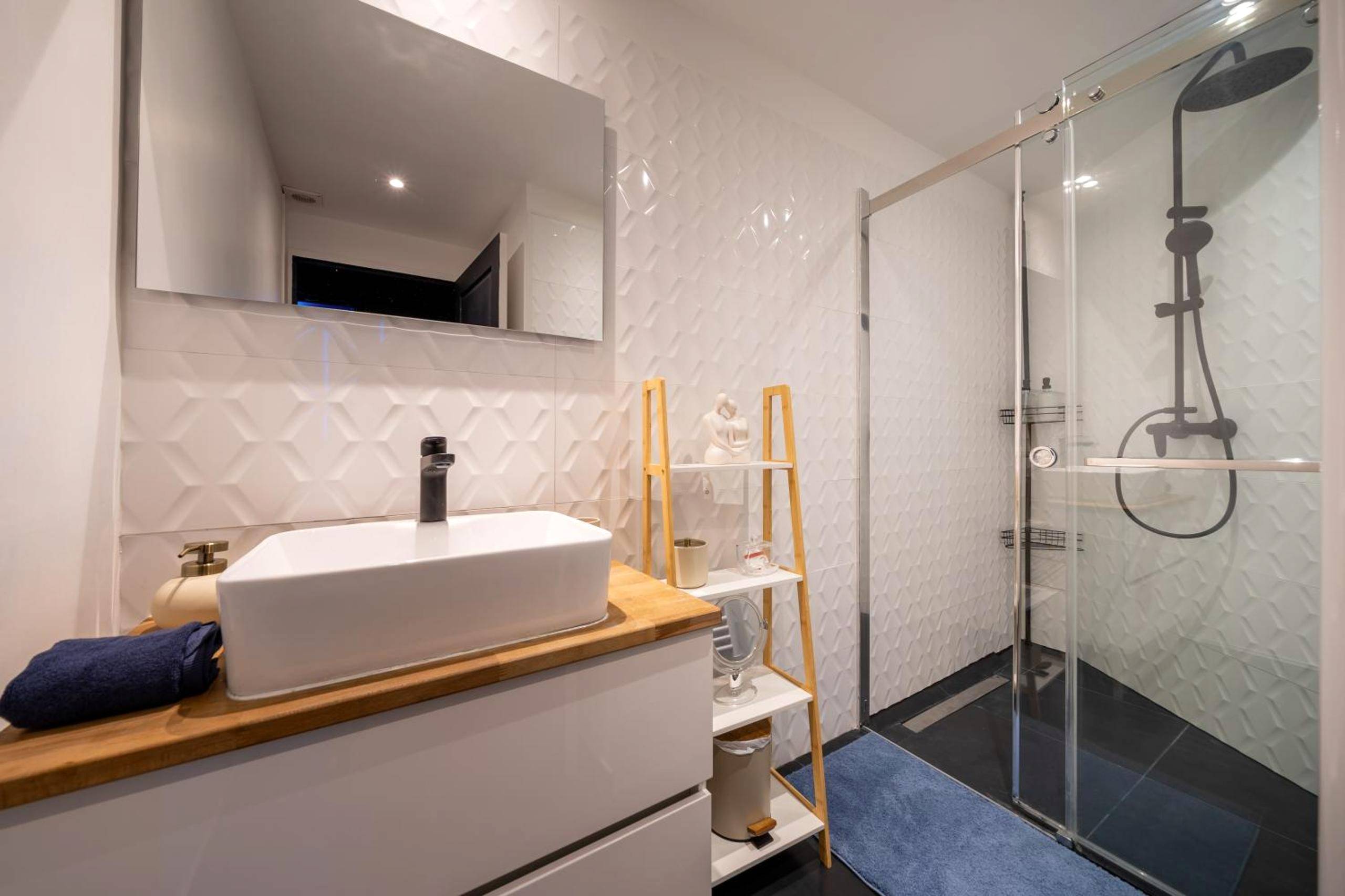 Vue du logement - Love room - Luxuria Avignon