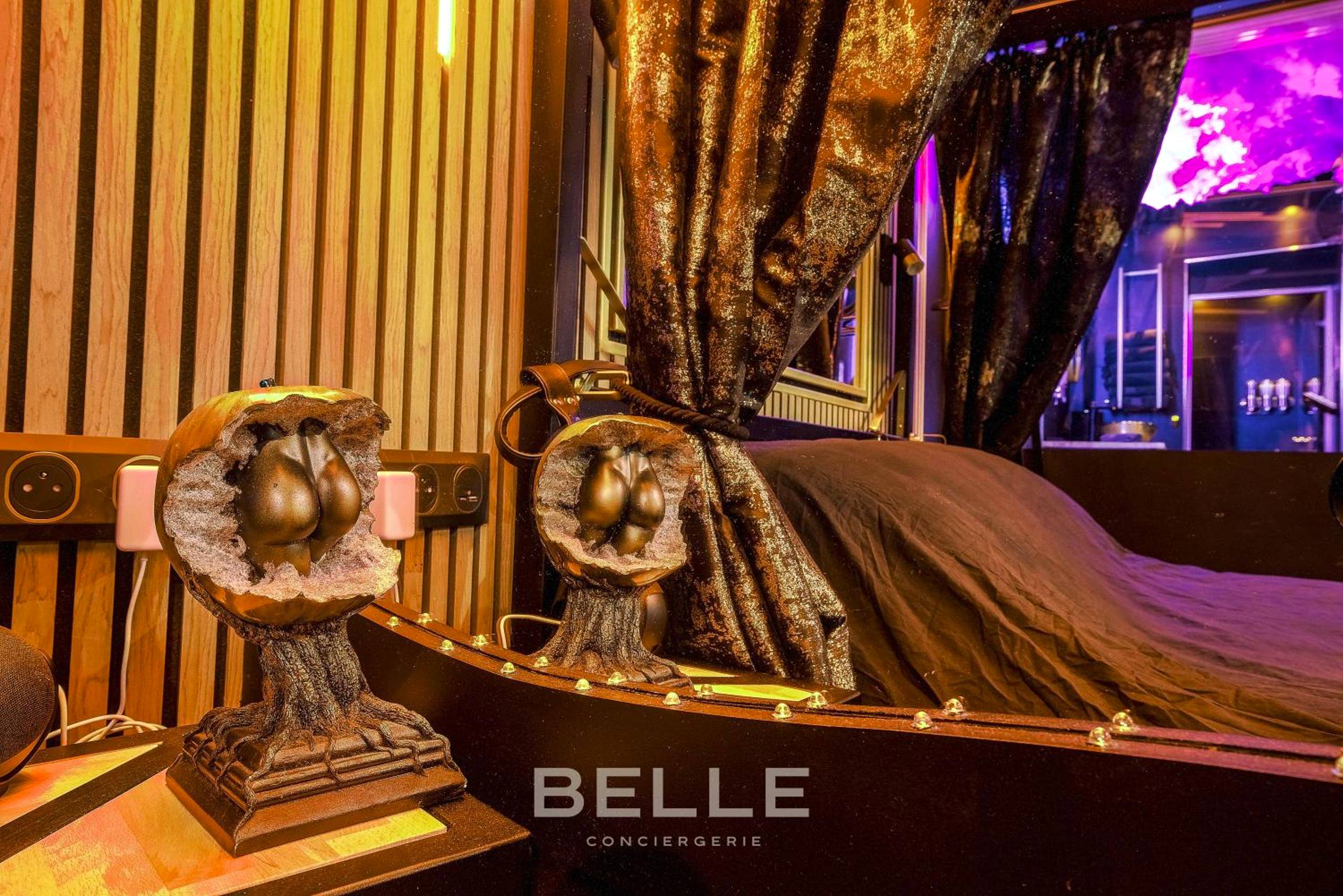 Photo du logement - Luxuria - Jacuzzi et Hammam - Le Cannet