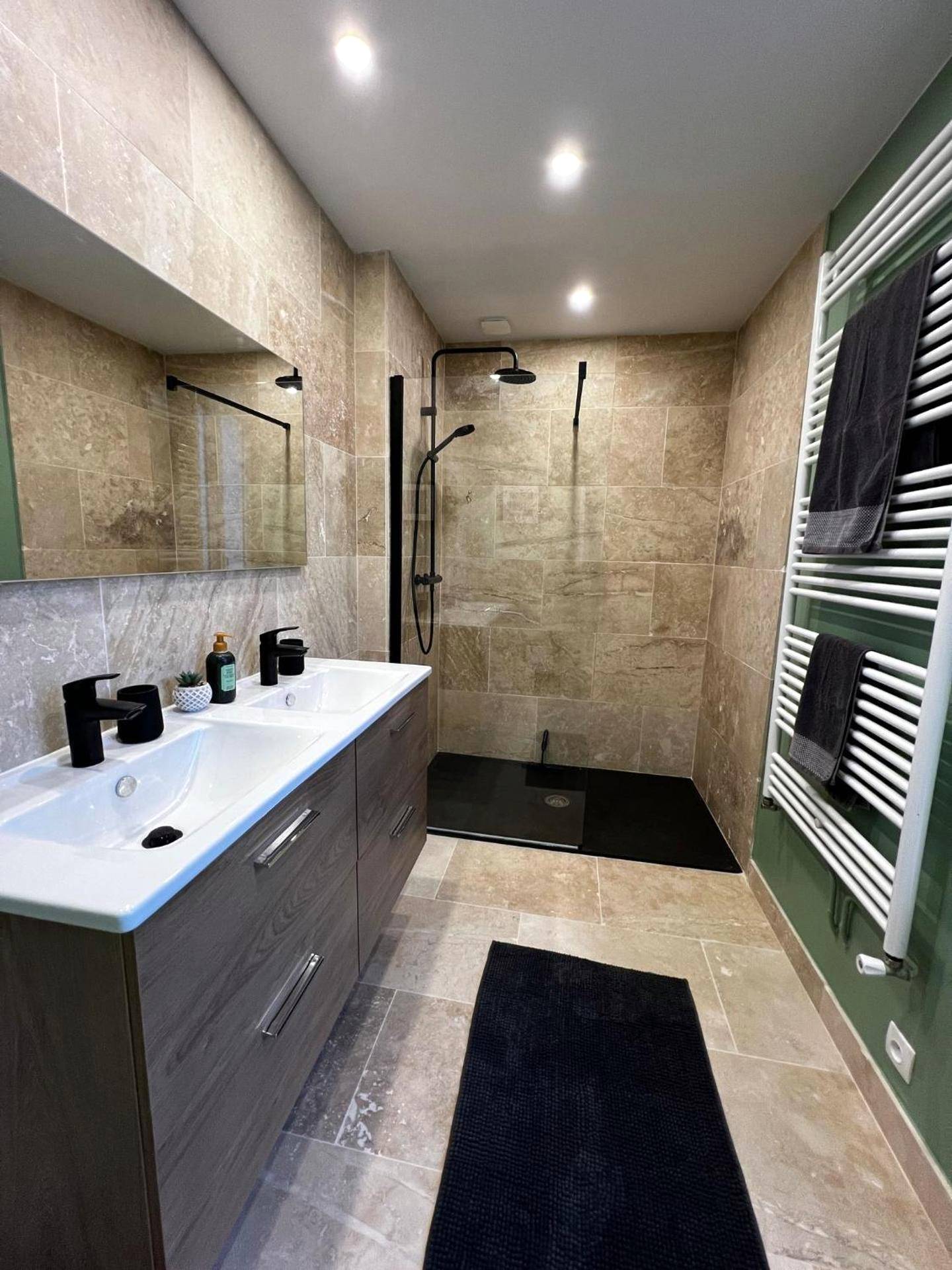 Photo du logement - Maison d'Alice - avec SPA