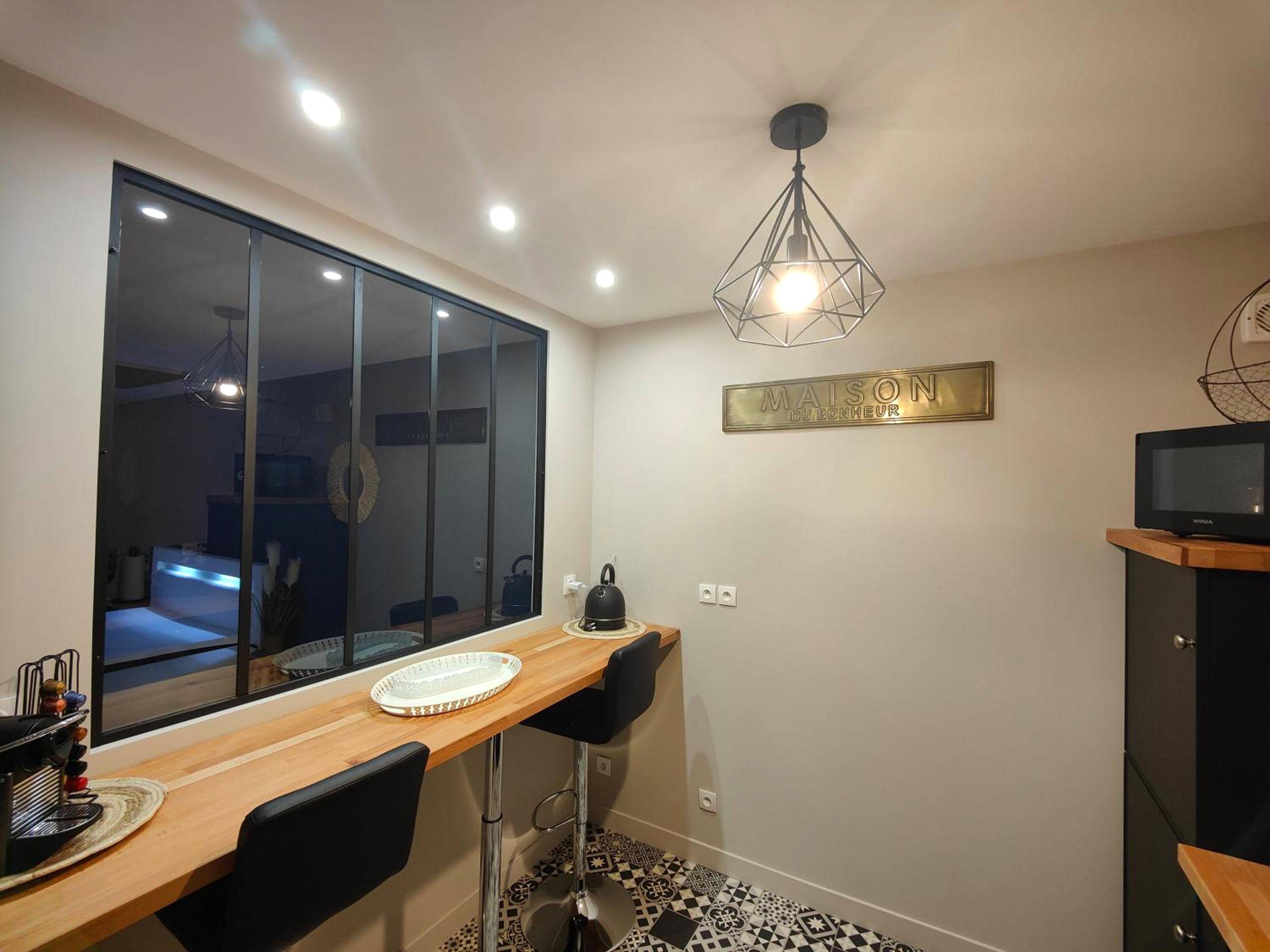 Photo - Gite Romantique avec Espace Balnéo et Ciel Etoilé "La Maison du Bonheur Saint Germer de Fly"...