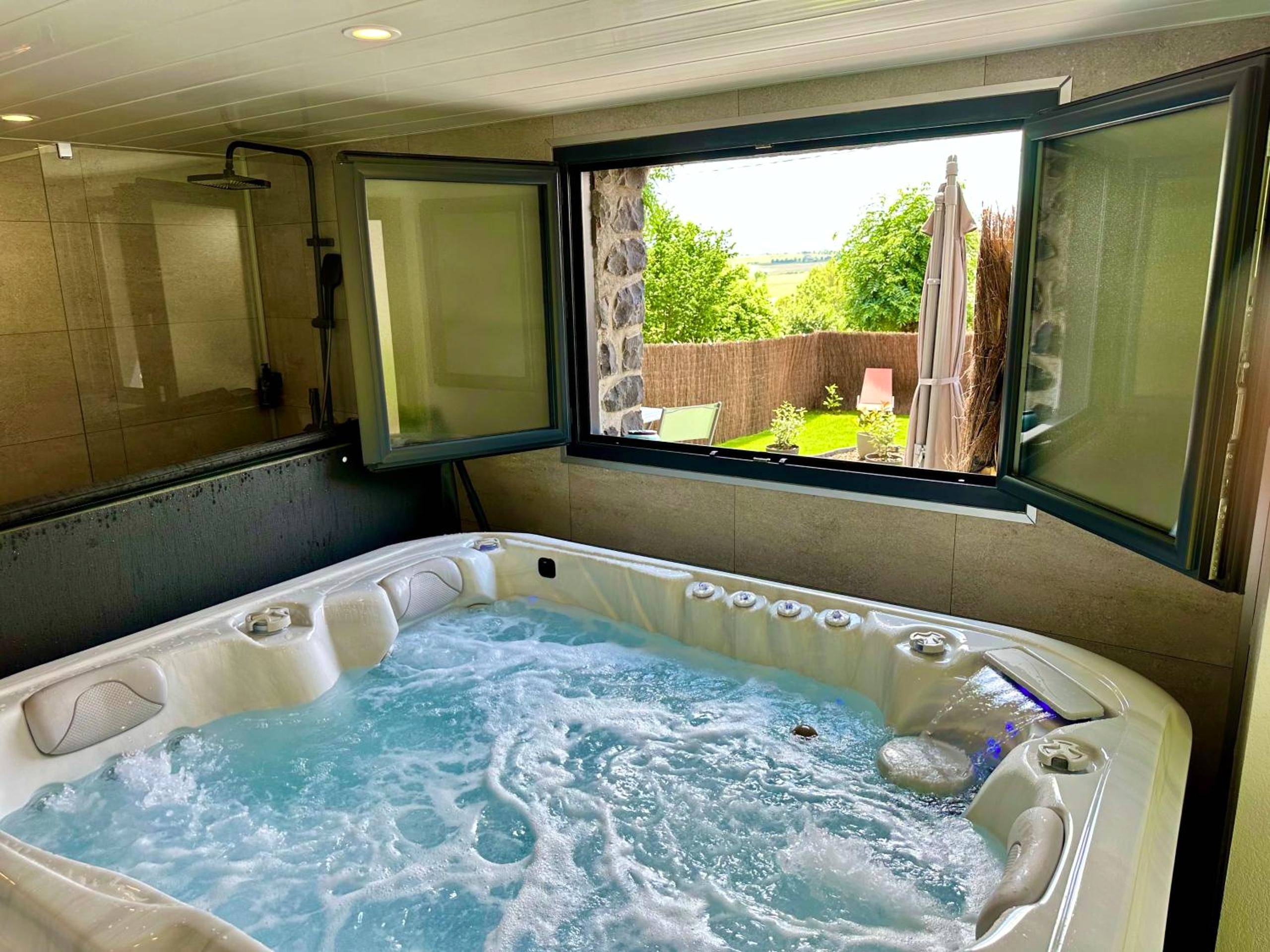 Autre vue interieure - Maison Campagne SPA, Sauna, cinéma, jardin - Valuéjols