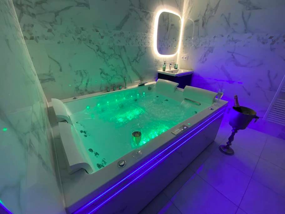 Photo du logement - Maison avec Jacuzzi - Louvres proche Roissy CDG - Paris