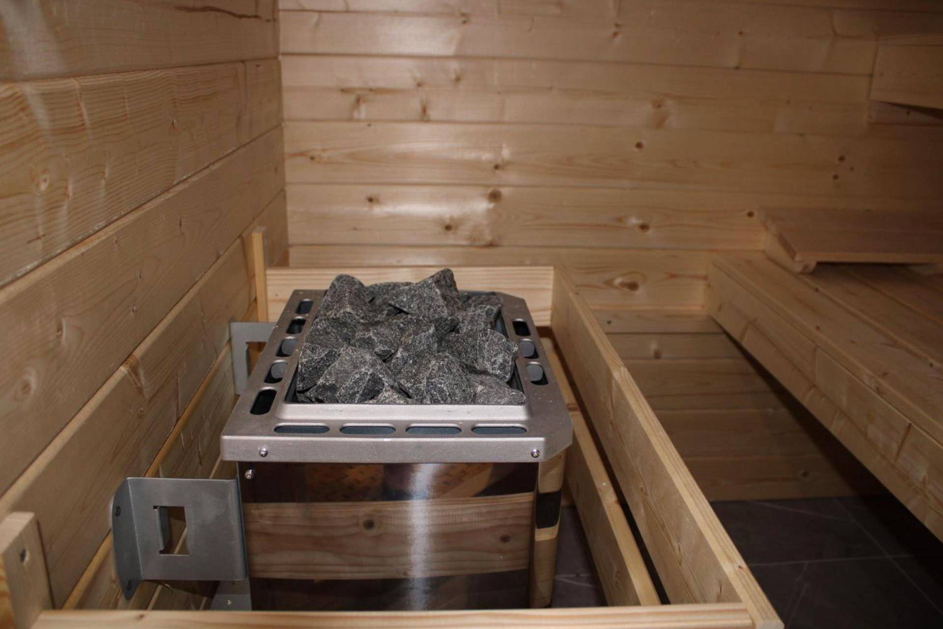 Photo du logement - Maison privative SPA Jacuzzi Sauna Salle de jeux
