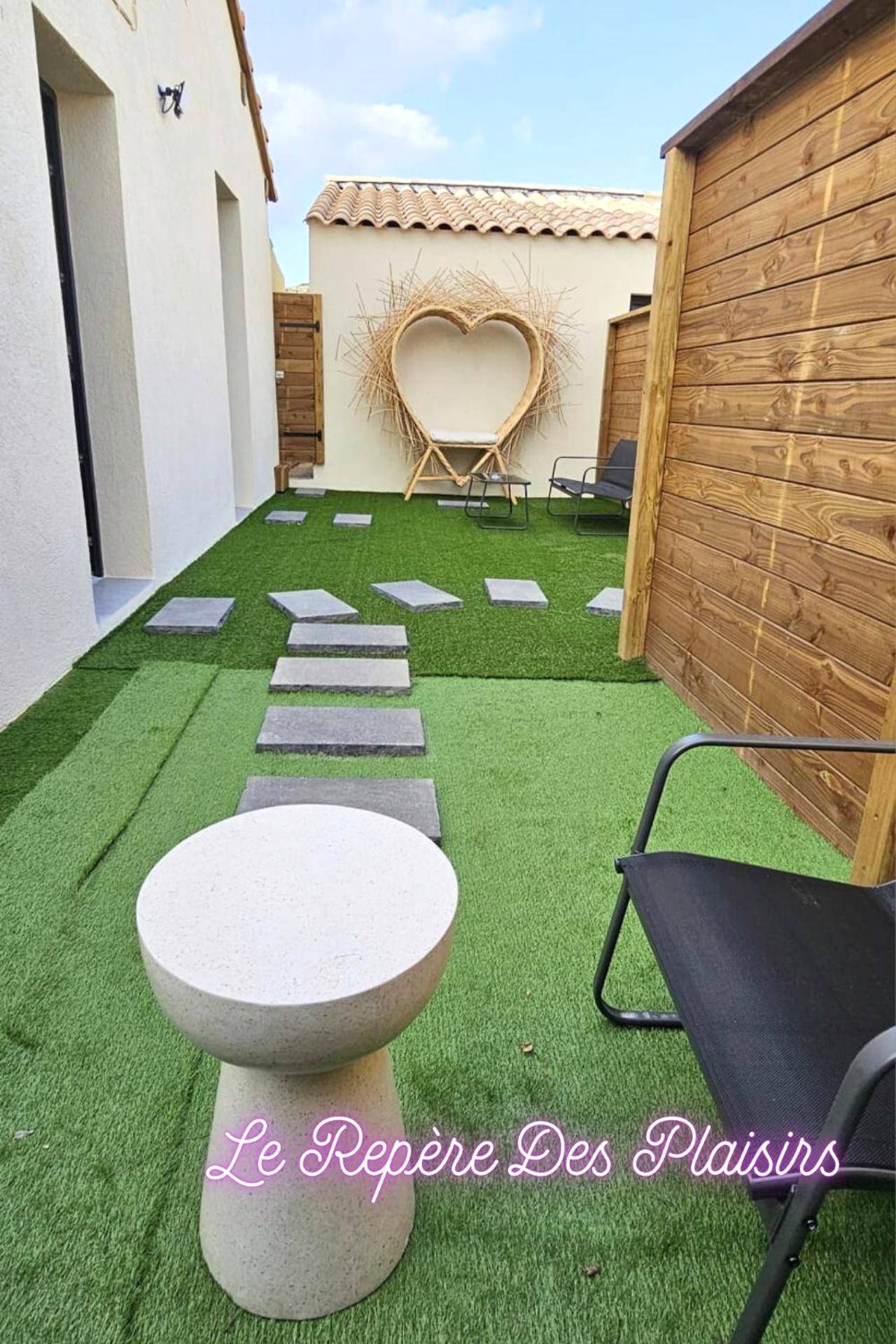 Photo du logement - Maisons Plaisir & Pulsion Spa Sauna Privé