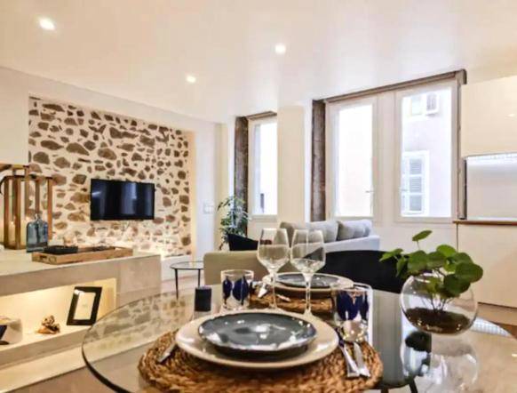 Photo du logement - Majord'Home Spa 5* - La Source Cœur Vieille Ville