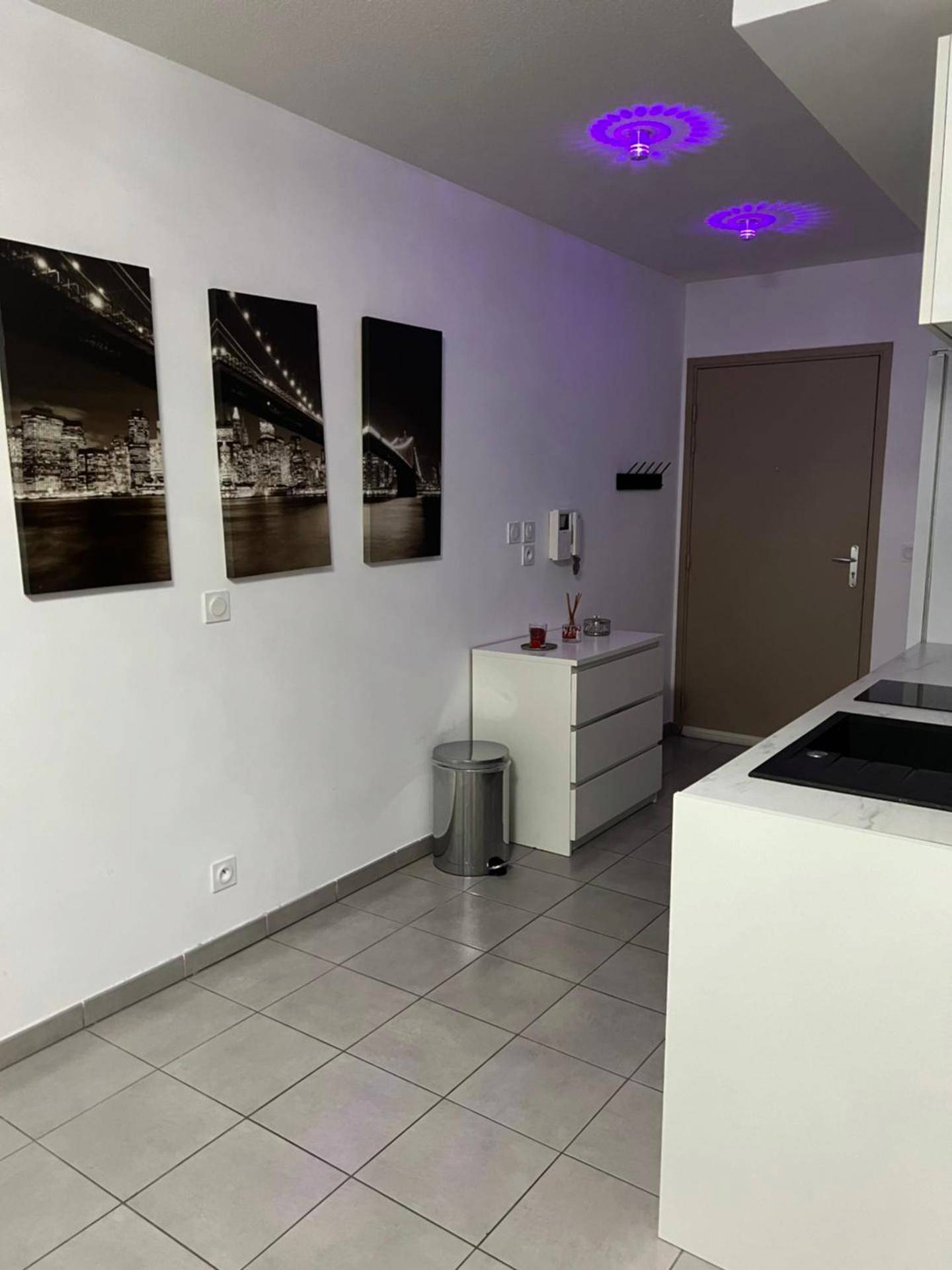 Photo du logement - Love room Malt&SPA jacuzzi privatif - Bourgoin - Jallieu