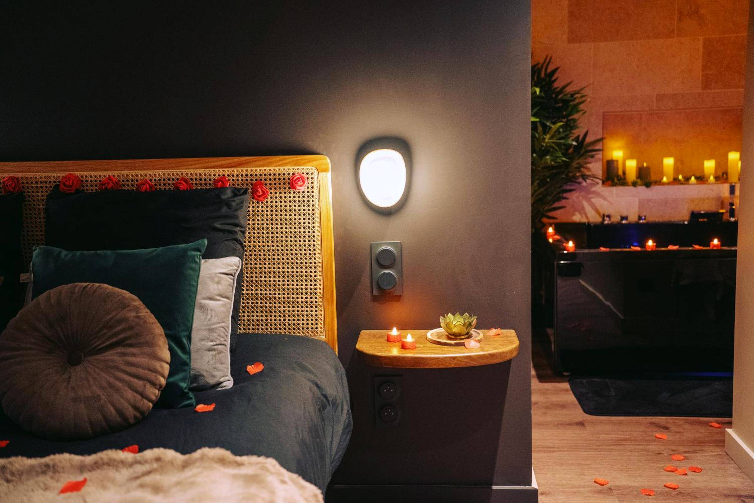 Vue interieure - Mana Suite - Appartement de luxe avec Jacuzzi XXL