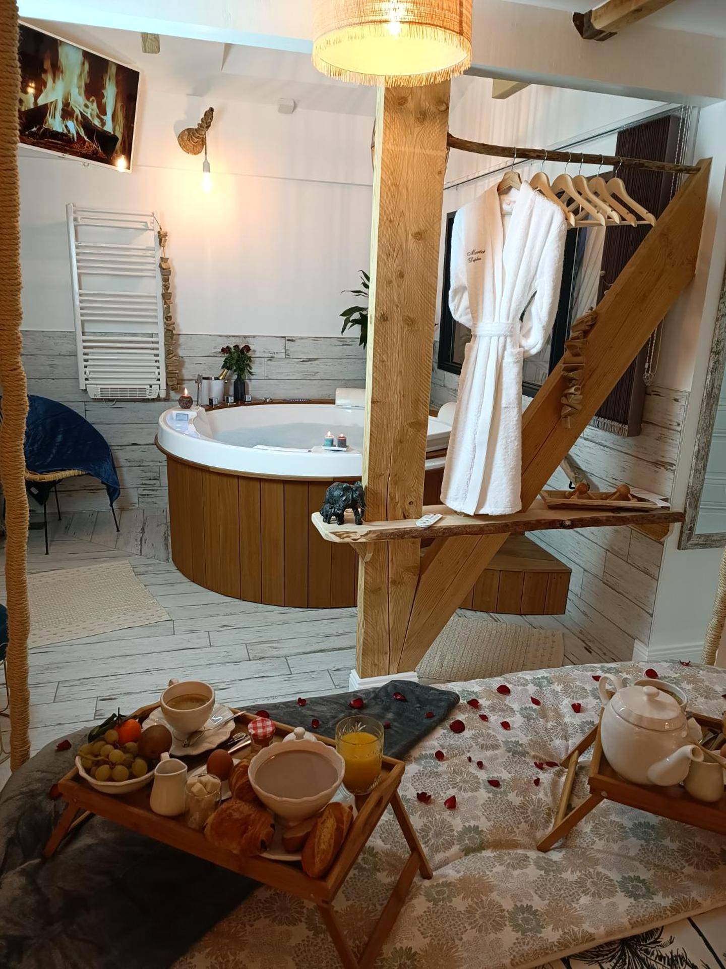 Photo du logement - Le Maréchal Duplex - Appartement avec Jacuzzi - CAEN hyper Centre