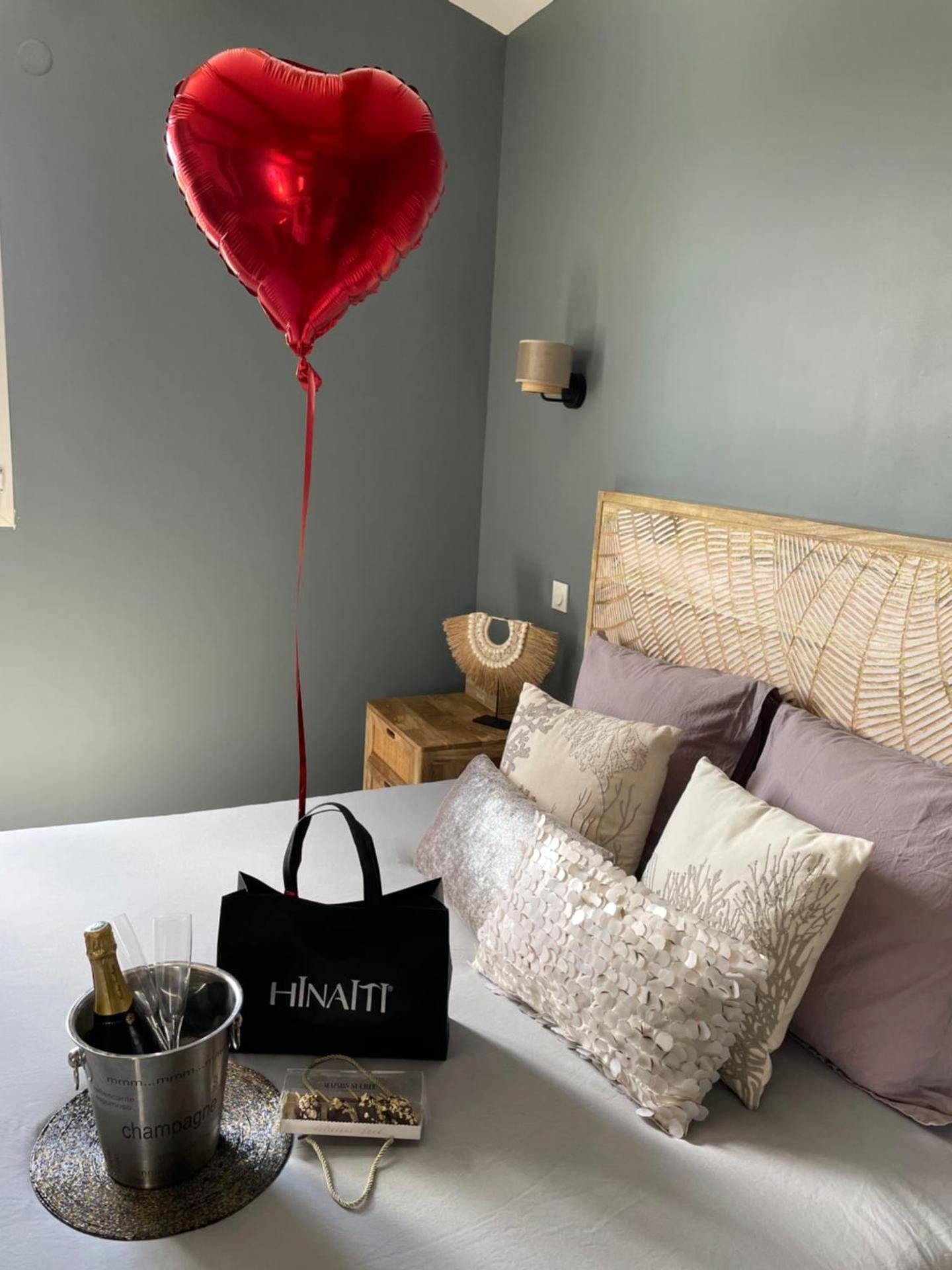 Photo du logement - Mas Hinaiti - Suite romantique avec Spa et écran géant de cinéma