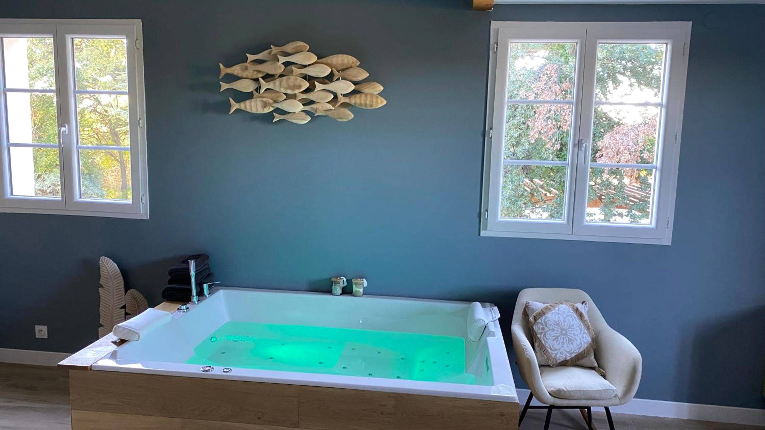 Photo du logement - Mas Hinaiti - Suite romantique avec Spa et écran géant de cinéma