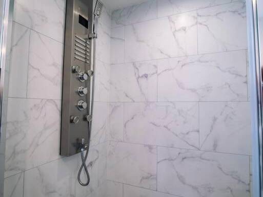 Photo du logement - Méga Jeanne d'Arc Billard Baby Foot en option Escape Game Logements Insolites - Nancy