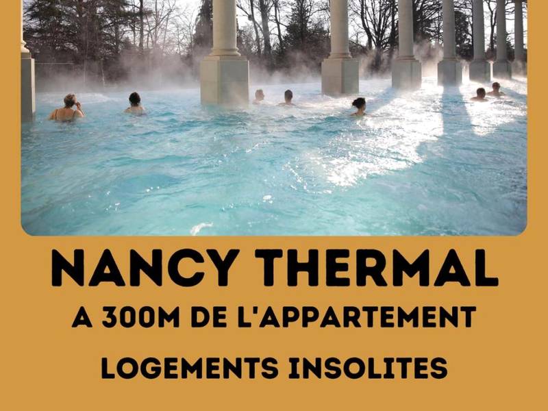 Piscine thermale extérieure avec colonnades - Méga Jeanne d'Arc Billard Baby Foot en option Escape Game Logements Insolites