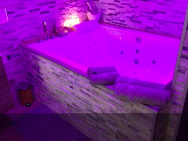 Photo du logement - Le Menhir Jacuzzi Lit 200x200