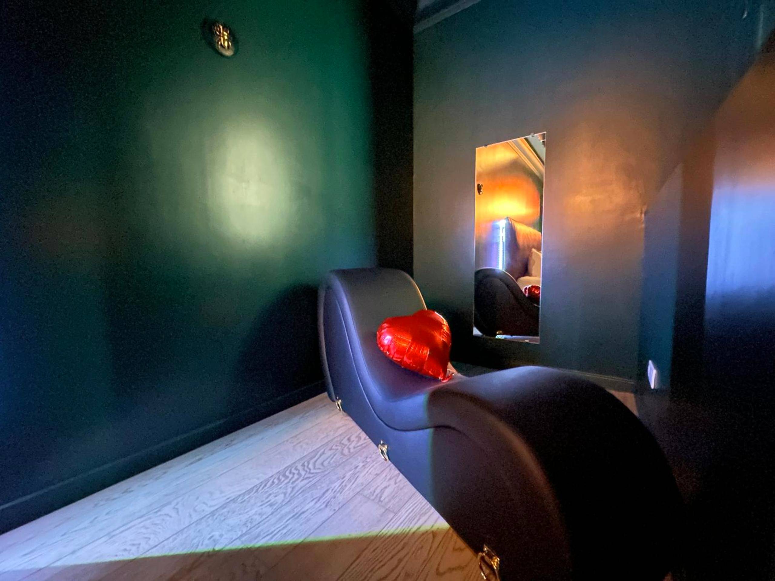 Photo du logement - Mieuxqualhotel jacuzzi privatif Velvet Desire